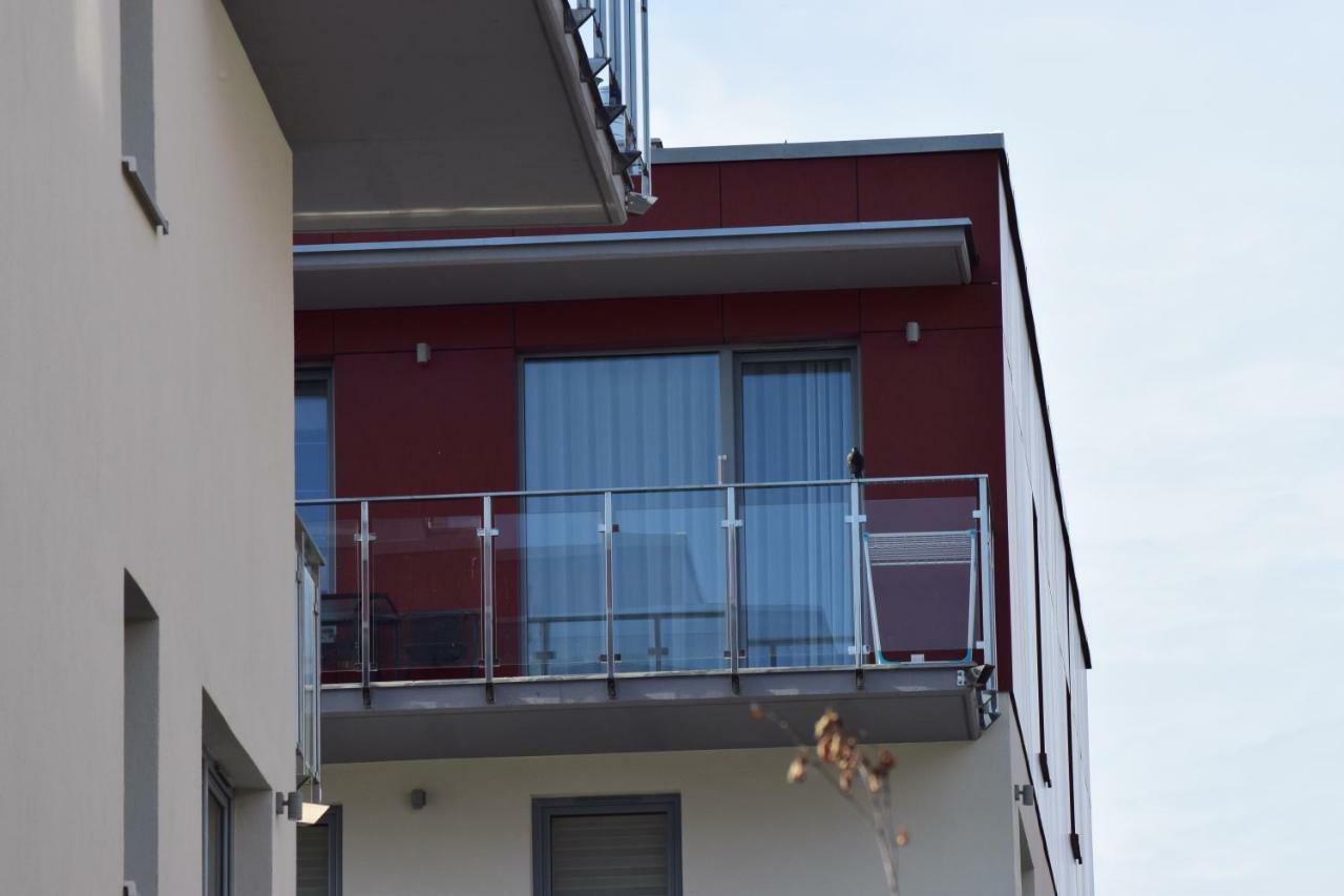 Kolobrzeg Apartament 2 Pokojowy Bursztynowe Apartman Kültér fotó